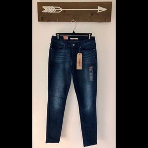 Levi Strauss skinny jeans never worn